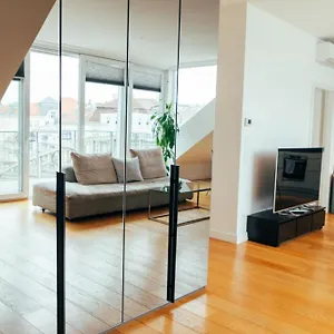 Appartement Large - Great For Groups - With Balcony Or Terrace, Vienne